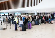 Sulm kibernetik në tre aeroporte angleze, vidhen të dhënat personale të 8.7 milionë pasagjerëve