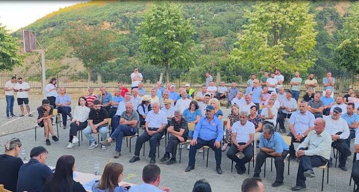 Klosi nis dëgjesat për  Territorialen  kundërshton bashkimin me Matin