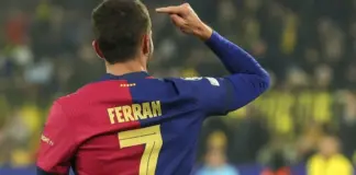 Dritë jeshile nga Ferran Torres, Barcelona dhe PSG nisin bisedimet direkte për transferimin e sulmuesit