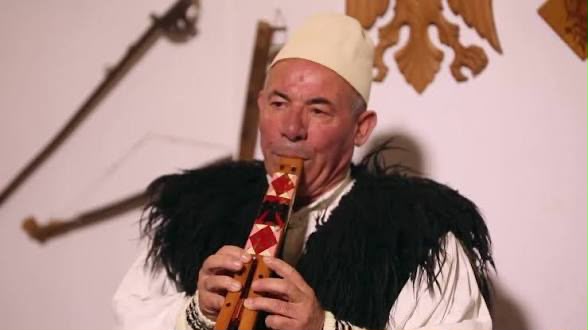 Kapaj i  The Odyssey  kurs falas për fyellin  Interes i madh nga të rinjtë  këtë vit edhe nga Tirana