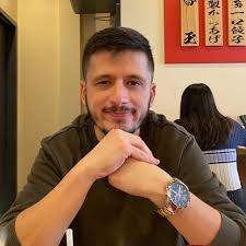 Të majtët  shqiptarë  që i marrin borxh armiqtë  stereotipet dhe retorikën të djathtës ekstreme