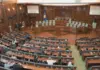 Pa marrëveshje dhe pa seancë, ngërçi politik në Kosovë hyn në fazë të re
