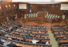 Pa marrëveshje dhe pa seancë, ngërçi politik në Kosovë hyn në fazë të re
