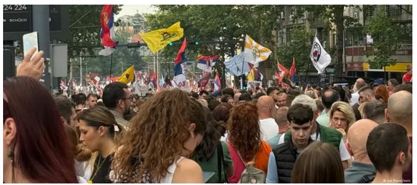 Analiza  Pse po largohen të rinjtë nga Ballkani 