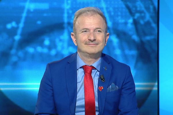 algoritmi-i-urrejtjes-i-gjithenxirjes-apo-i-shqiperise-se-punes