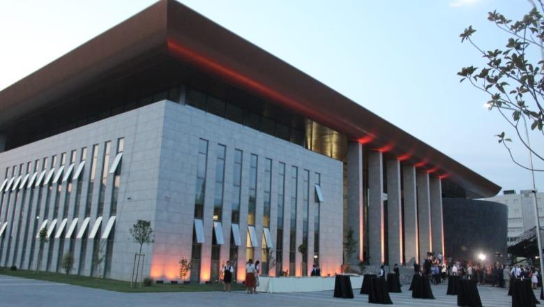 KLGJ e KLP caktuan vetë pagat e sistemit të drejtësisë  qeveria bllokon në Thesar rrogat e gushtit për të gjithë magjistratët