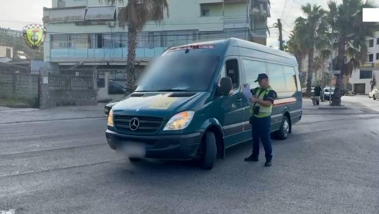 rifillimi-i-shkolles-policia-e-fierit-kontrolle-ndaj-mjeteve-qe-perdoren-per-transportin-e-nxenesve