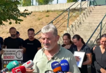 Banorët e Vaut të Dejës në protestë pas vdekjes së dy qytetarëve: Kërkojnë shërbime më të mira shëndetësore
