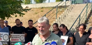 Banorët e Vaut të Dejës në protestë pas vdekjes së dy qytetarëve: Kërkojnë shërbime më të mira shëndetësore