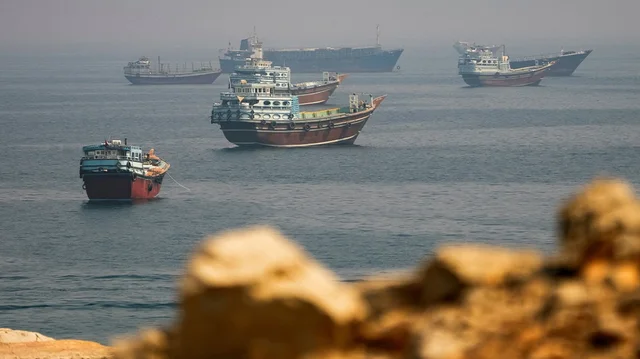 Irani hap rrugën për sekuestrimin e anijeve në Ngushticën e Hormuzit