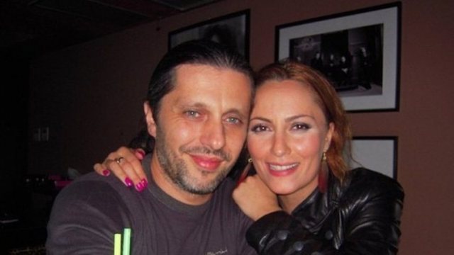 familja-jone-ka-heshtur-per-vite-motra-e-erjon-zaloshnjes-shperthen-ndaj-eneda-tarifes-vetem-nene-nuk-quhet-e-ka-manipuluar-vajzen