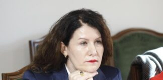 PROFIL/ Kush është Vlora Hyseni, drejtuesja e SHISH që u pezullua nga detyra për dosjen “AKSHI”