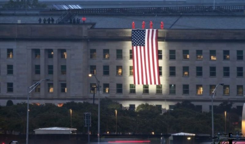 11 shtatori  Trump në Pentagon  Nuk do ta harrojmë kurrë