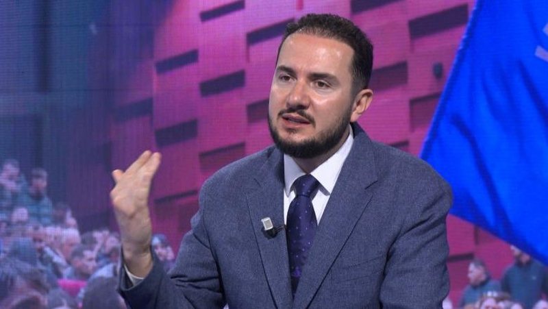 Salianji  Berisha dhe Noka hoqën gjithë partinë të mbanin veten  Larguan ata që morën vota në 2025