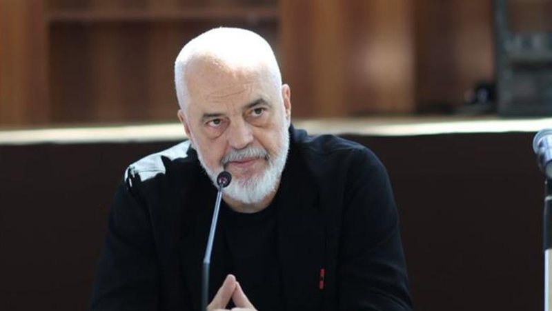 Reforma territoriale  Rama nga Berati  Poliçani dhe Dimali do të marrin të njëjtat shërbime  por brenda bashkisë Berat