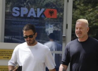 Genti Tare: SPAK bëri show me Igli Taren, e mbajti 6 orë brenda, por vetëm një orë iu bënë pyetje