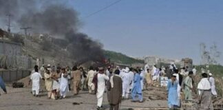 Sulm vetëvrasës në një pikë kontrolli në Pakistan, të paktën 11 viktima dhe 18 të plagosur