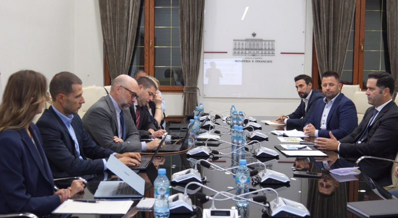 Ministri Malaj me misionin e FMN  Përmirësime në planifikimin e investimeve publike