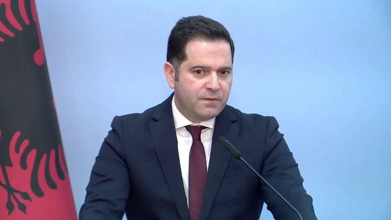 Ministri i Financave  Malaj  Pagat e magjistratëve nuk janë bllokuar nga ne  sillni listëpagesat sipas metodologjisë në fuqi
