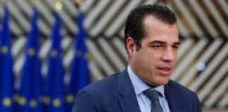 Edhe Greqia ndjek modelin italian, qendër riatdhesimi për emigrantët në një vend afrikan!