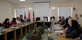 Këshilli Bashkiak i Cërrikut voton kundër bashkimit me Elbasanin