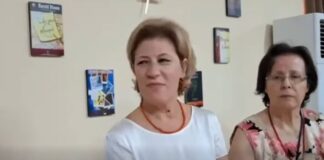 “U nxor jashtë kontekstit” – Biblioteka e Lushnjës përgënjeshtron deputetin e PD: Poezia për Enver Hoxhën ishte rrëfim nga diktatura, jo glorifikim