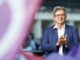 Sondazhet: Melenchon i ekstremit të majtë në rrugën e duhur për përballje presidenciale me Le Pen