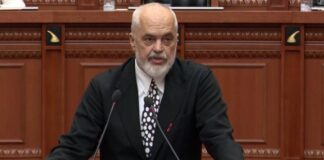 ‘Shqiptarët do ua japin ballit’, Rama debat me opozitën në orët e para të mëngjesit: Ju përzënë nga protesta-amanet mushkat…