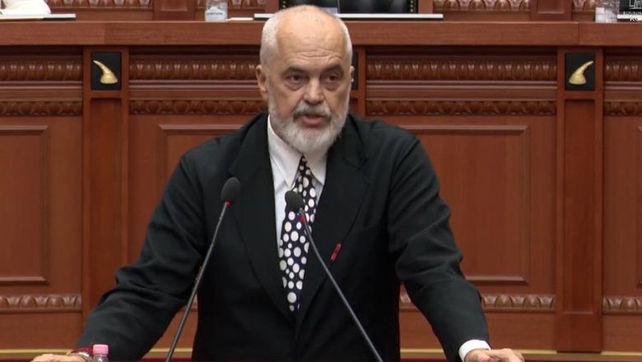  Shqiptarët do ua japin ballit   Rama debat me opozitën në orët e para të mëngjesit  Ju përzënë nga protesta amanet mushkat 