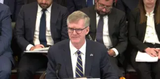 Mesazhe të forta nga zyrtari i DASH, Lawton: Po punojmë me Shqipërinë për të goditur organizatat kriminale transnacionale