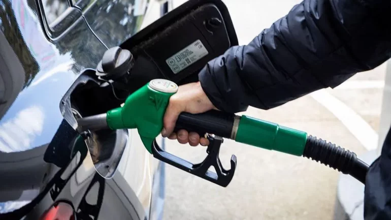 Bordi i Transparencës ndryshon çmimet e karburanteve  nafta dhe benzina pësojnë rënie