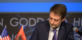 Uashington – Ministri Hoxha nënshkruan Marrëveshjet Artemis në selinë e NASA-s: Një moment krenarie për Shqipërinë
