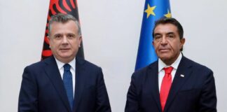 Balla pret në Kuvend të dërguarin e Trump: Shqipëria model i stabilitetit në rajon, aleat i besueshëm në NATO