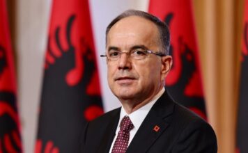 Begaj mesazh për sesionin e ri parlamentar: Përgjegjësia ndaj Shqipërisë është e përbashkët