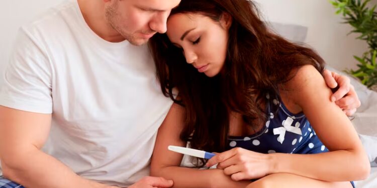 25  e çifteve preken nga  infertiliteti idiopatik   mjekët  Të mos humbin kohë  por t i nënshtrohen  IVF 