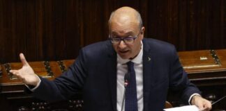Zarf me plumb dhe letër kërcënuese për ministrin e Arsimit në Itali, Meloni dhe qeveria në solidaritet