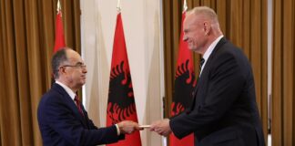 Dalin fotot, Begaj pret Ambasadorin e ri të SHBA Eric Wendt: Partneritet i pazëvendësueshëm