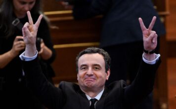 Opozita kundërshton Qeverinë e re të Kosovës: U zgjodh nga një Kuvend i konstituuar pa nënkryetarin e PDK-së! Kurti thirrje Hamzës: Të mos humbim kohë me procedura!