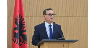 Sadushi: Bllokimi i pagave, jo më çështje financiare, por çështje kushtetuese