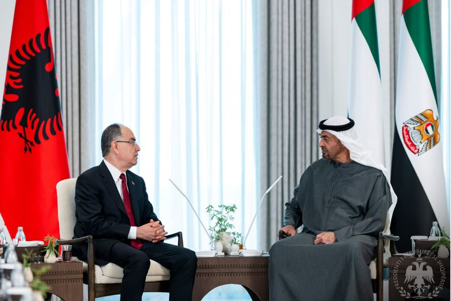 Presidenti Begaj vizitë zyrtare në Abu Dhabi  Shqipëria synon më shumë investime nga Emiratet e Bashkuara Arabe