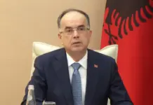 Presidenti Begaj dekreton shkarkimin e drejtueses së SHISH Vlora Hyseni
