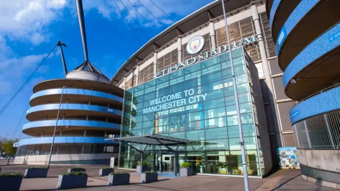 dreamstime_l_124020734-etihad-stadium_sd