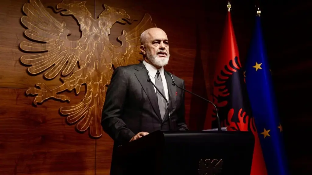  Qasja e SPAK ndaj kreut të SHISH i ka lënë pa fjalë partnerët   Rama për Vlora Hysenin  Çështje individuale  por me ekspozimin e dosjes u dëmtua reputacioni i shtetit