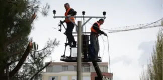 Katër ditë pa energji elektrike, OST njofton ndërprerje të gjata në disa zona të Elbasanit. Ja oraret e lajmëruara