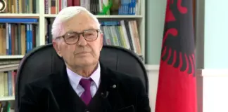 “Thaçi, Krasniqi, Veseli dhe Selimi në kapitujt më të ndritur të historisë sonë kombëtare”, ish-presidenti Meidani: Në ç’emër flet kjo gjykatë kur populli i Kosovës proteston?