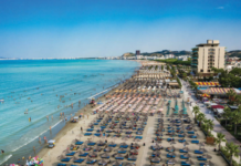 Nga hotelet te apartamentet, pse turistët po ndryshojnë mënyrën e pushimeve në Shqipëri
