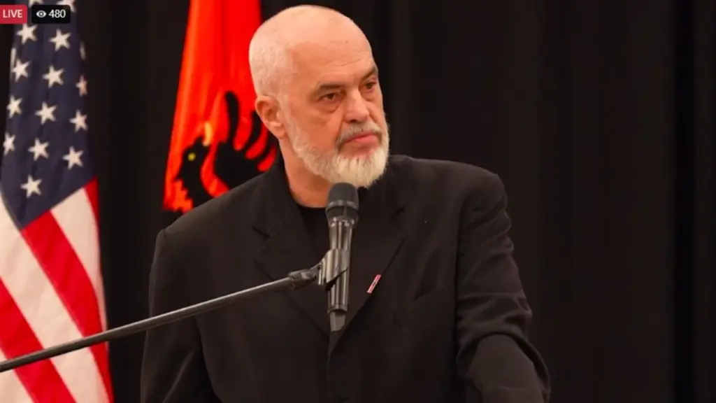 Katër ish liderët e UÇK së u dënuan me 81 vite burg  Rama nga Miçigani  Varrosje për së gjalli  populli i Kosovës nuk e gjen veten në atë vendim