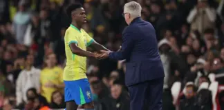 Vinicius në moment të vështirë, Ancelotti e pranon: Nuk është në formën e tij më të mirë