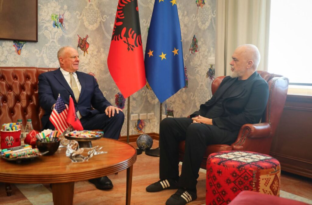 Takimi i Wendt me Ramën  postimi i Ambasadës amerikane  Diskutim për thellimin e bashkëpunimit në mbrojtje  tregti dhe luftën kundër krimit të organizuar