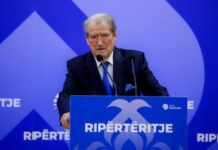 Demokratët vërshojnë në kritika ndaj Berishës: Pse s’takohesh me ambasadorin amerikan?